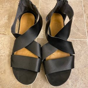 white platform sandals target